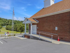 Side entrance with wheelchair ramp